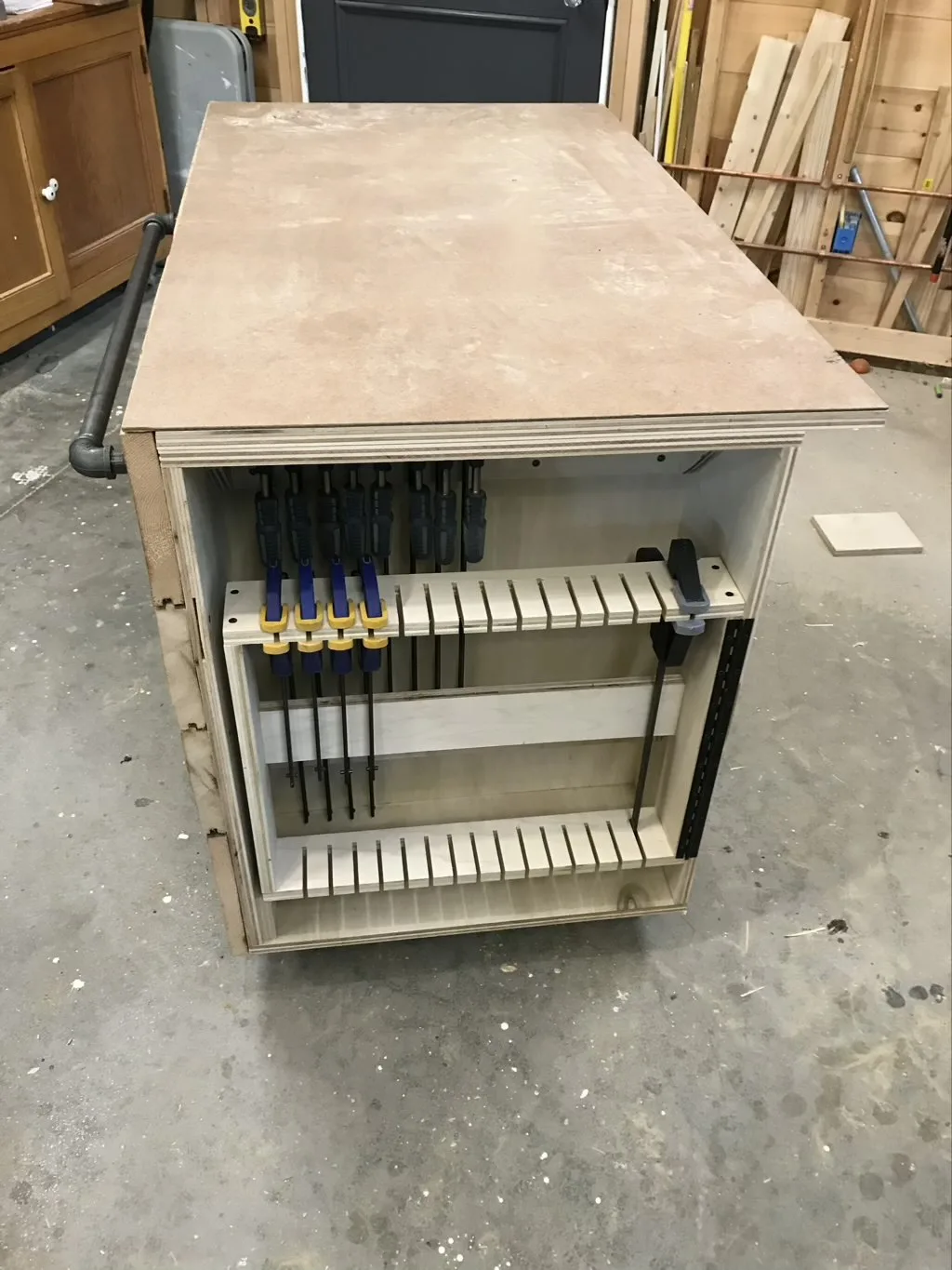 Clamp rack on assembly cart