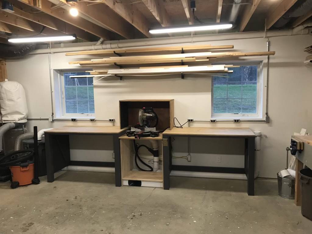 Miter Saw Station without cabinets