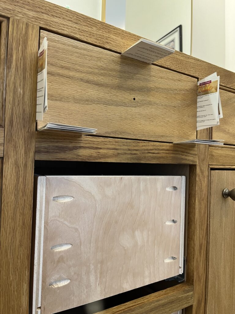 Using cards to space the drawer fronts
