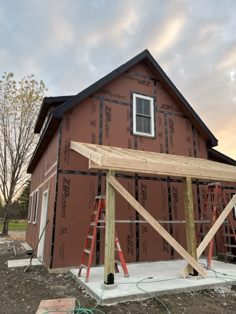 Framing for rear storage overhang